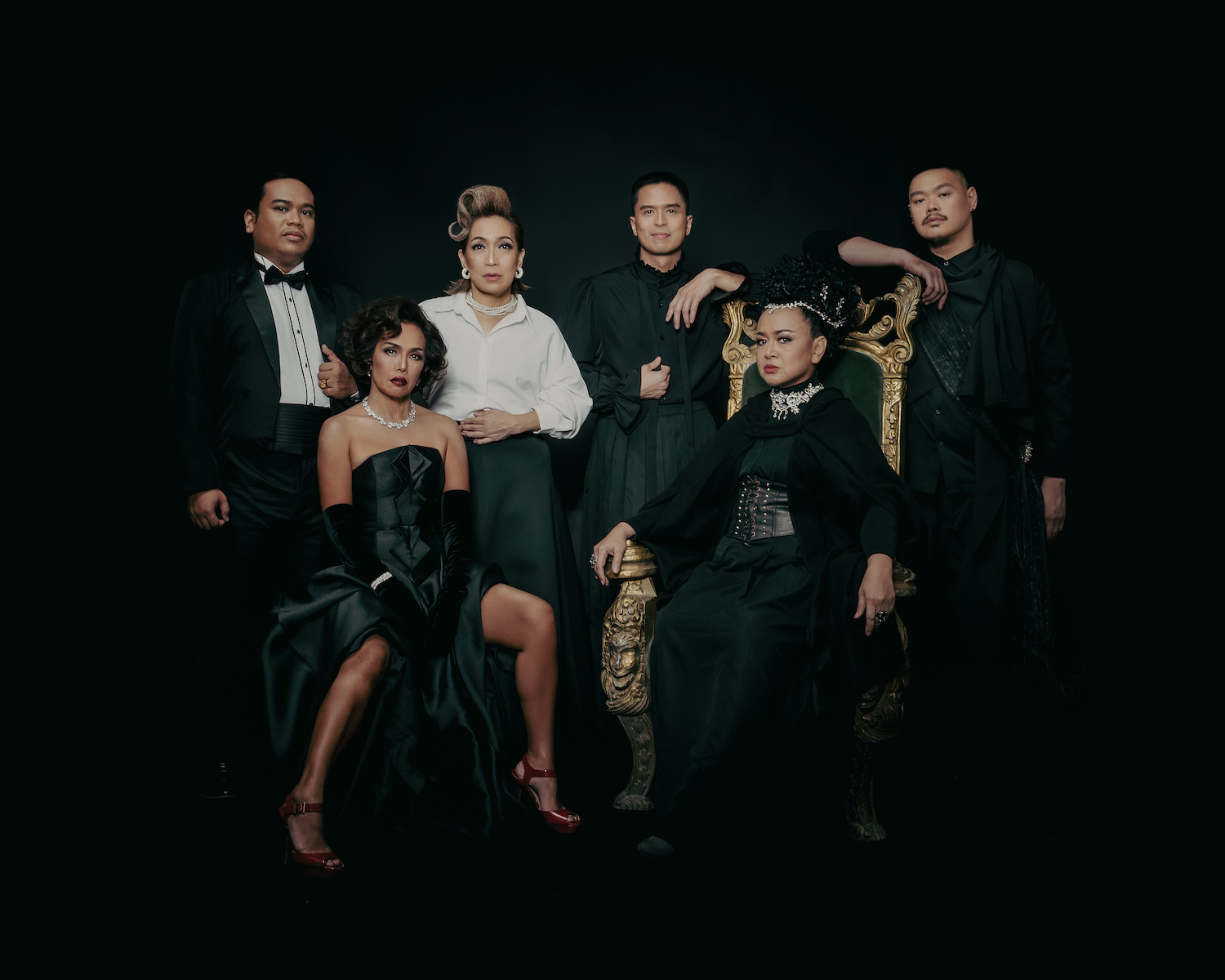 Here’s to a busy weekend for Manila theater