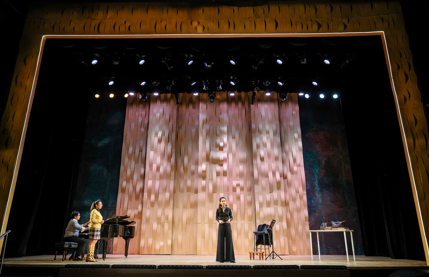 Menchu Lauchengco-Yulo commands the stage as Maria Callas in ‘Master Class’